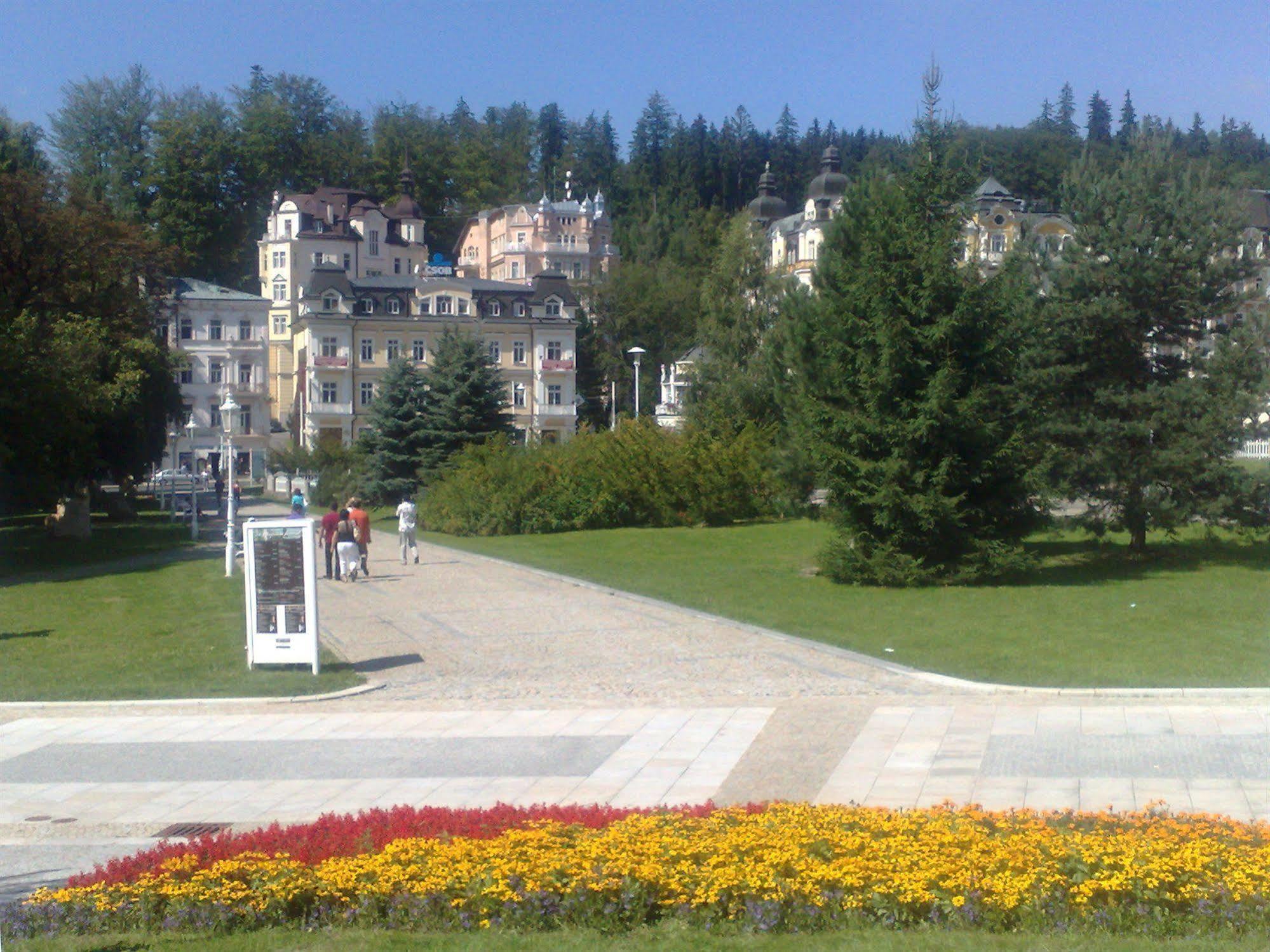 Apartments Central Park Marienbad Экстерьер фото